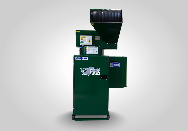 BB06 Mega Jaws glass crusher with integrated filtration system, designed for efficient and sustainable glass waste management.